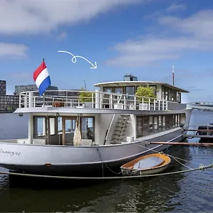 Stunning Boat With A View Amsterdam