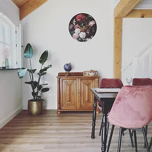 Apartment Noxem, Boesingheliede